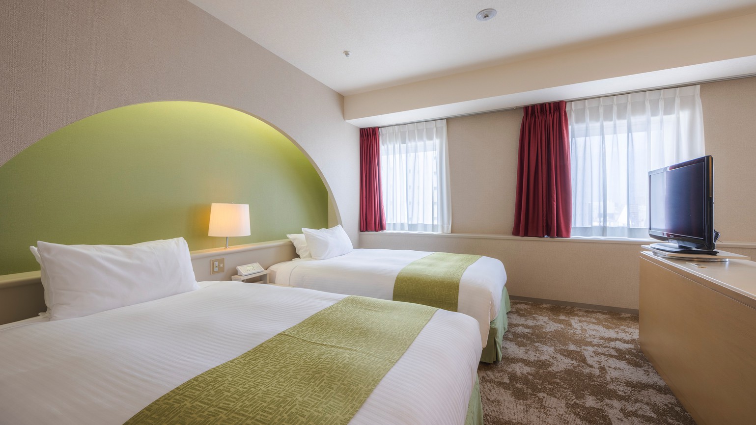 デラックスツインルーム（2）一例広さ40.0平米／ベッド幅120cm