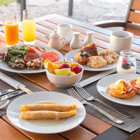 【楽天スーパーSALE10％OFF】ポイント11%！海を眺める毎朝食ビュッフェ付！リゾート料金なし