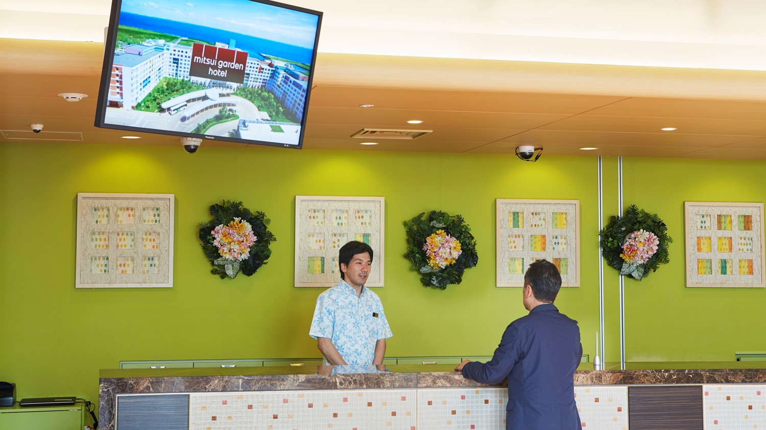 【1F】フロントカウンター