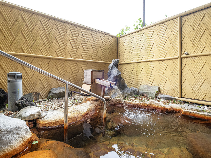 【和モダン和洋室】ペット同伴客室46平米露天岩風呂