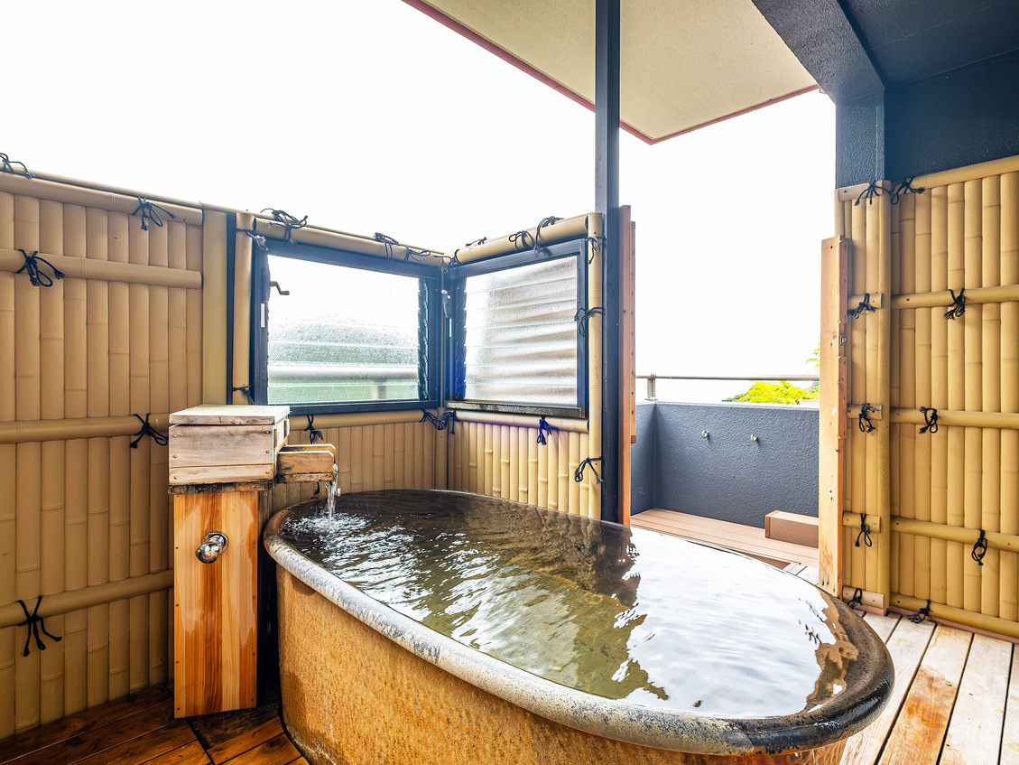  【和美麗】40平米＋テラス6平米信楽焼露天風呂