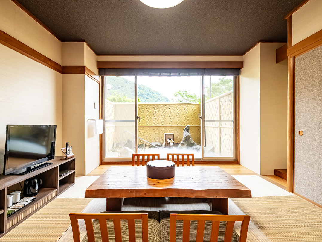 【和モダン和洋室】ペット同伴客室46平米露天岩風呂