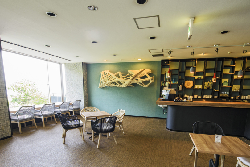 朝のラウンジAZ２