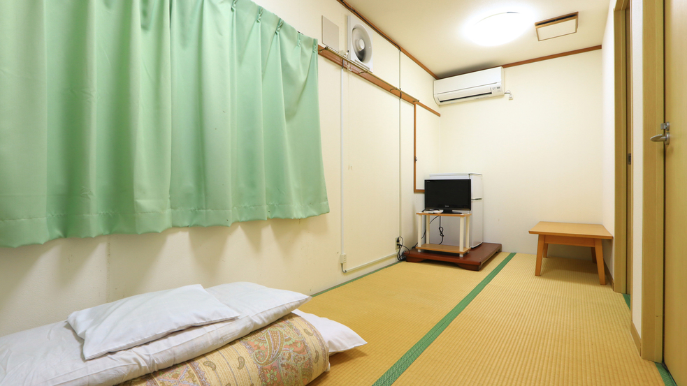 【10-1号室】細長のお部屋です