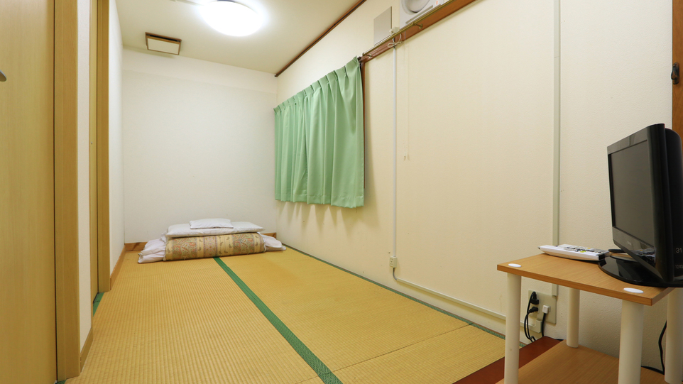 【10-1号室】畳のお部屋でごゆっくりとお過ごしください