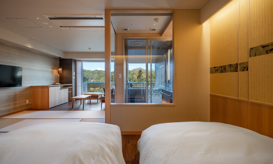 4F 露天風呂付客室