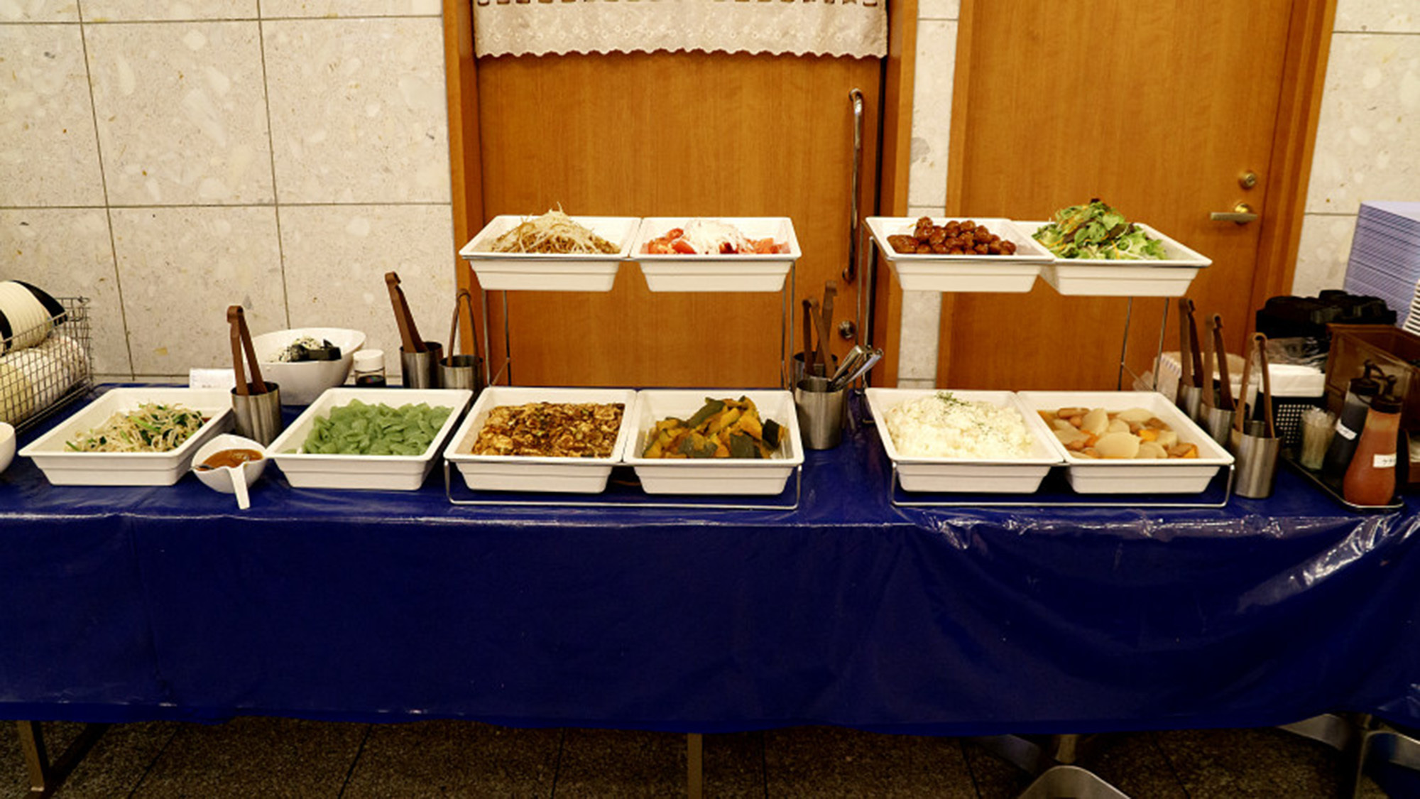 朝食無料サービス