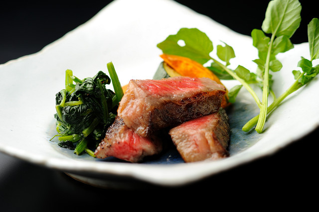 【お夕食一例】地元名物！山形牛ステーキ