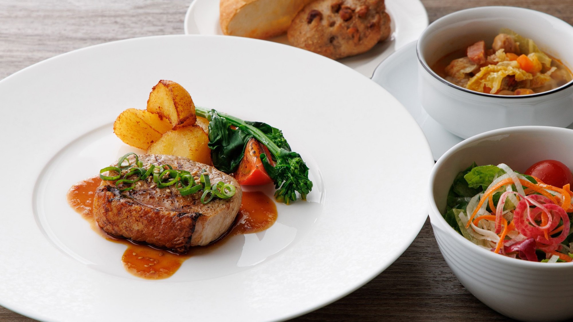 ステーキランチ_超力豚ロース肉