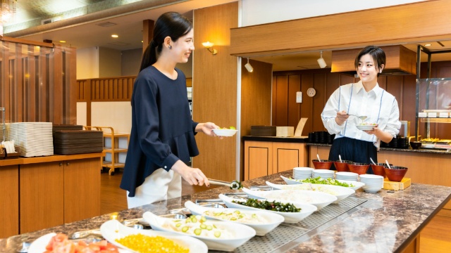 朝食ビュッフェサラダ