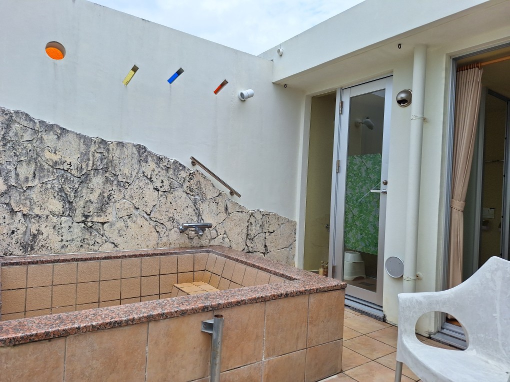 シャワー室入口