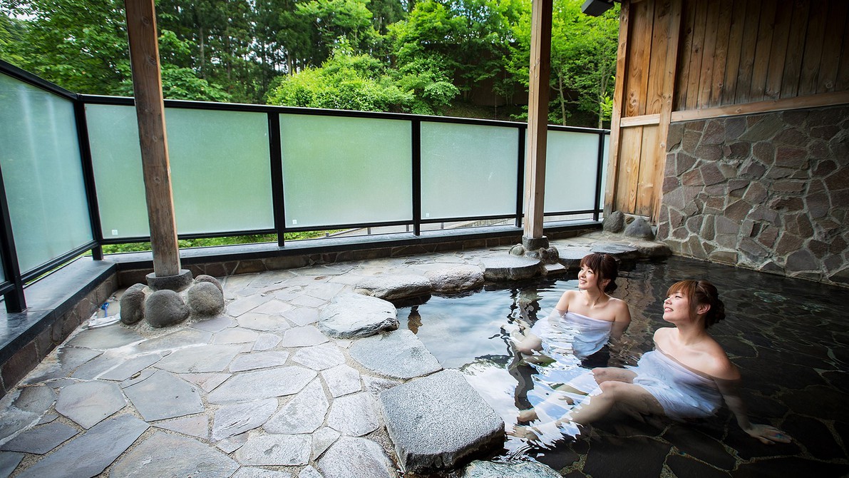 山水の湯露天風呂