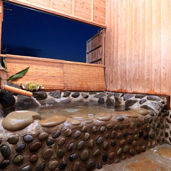 This photo about Izakaya Minshuku Sangosho (Tanagashima) shared on HyHotel.com