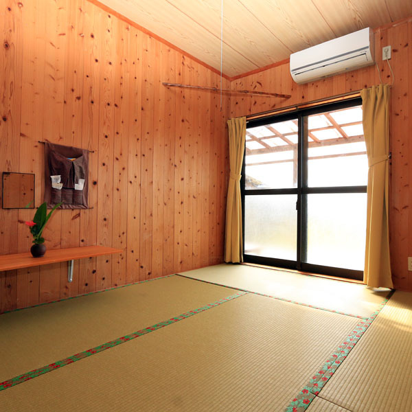 This photo about Izakaya Minshuku Sangosho (Tanagashima) shared on HyHotel.com