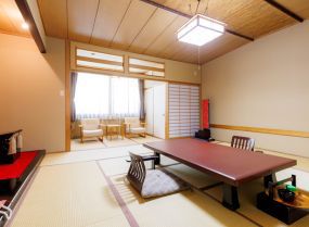 room-001