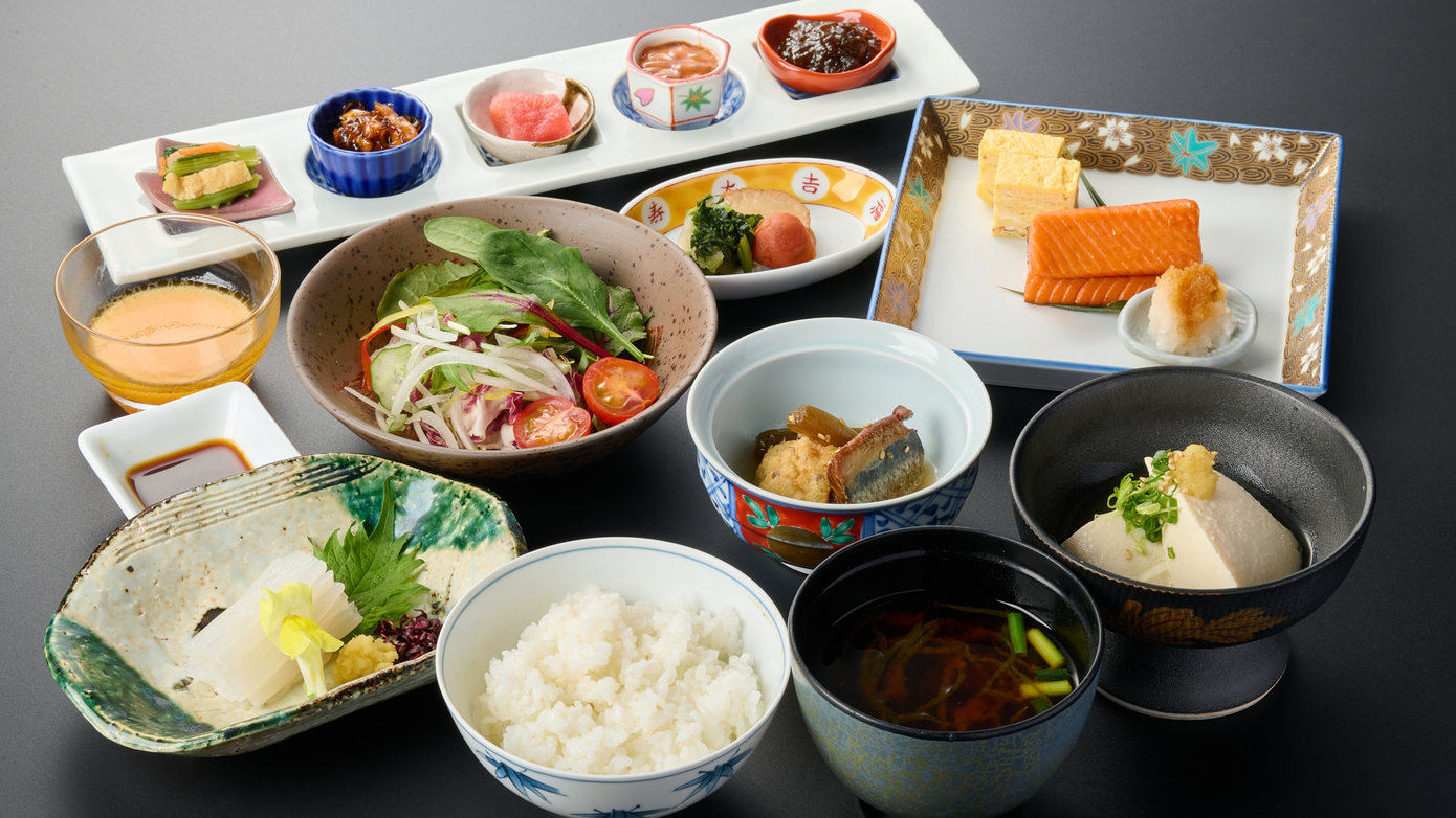 【朝食のみ】老舗旅館で朝からご当地ならではの贅沢を