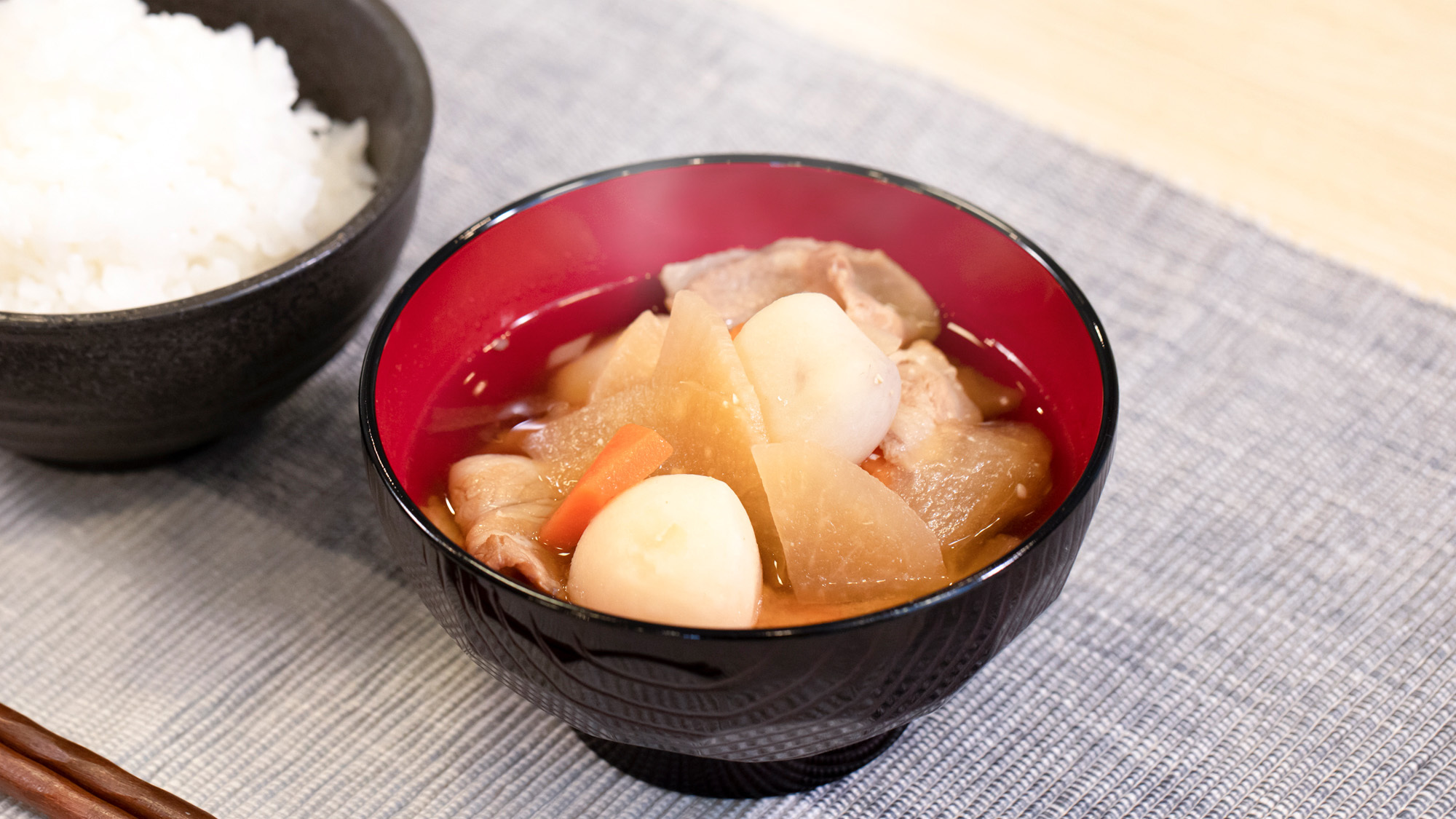 【新潟駅前・燕三条限定米こうじ味噌汁】魚沼産コシヒカリから作られた米味噌を使った味噌汁