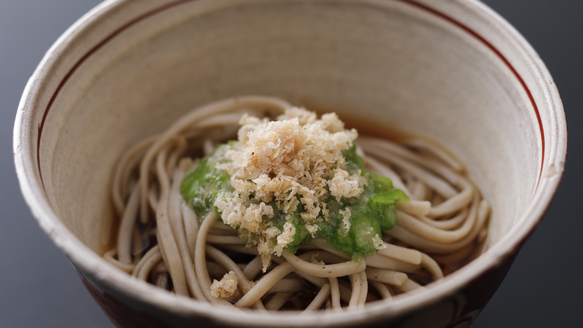 【通年のお料理】浦島蕎麦〜おくら・自家製からすみ粉がけ〜（一例）