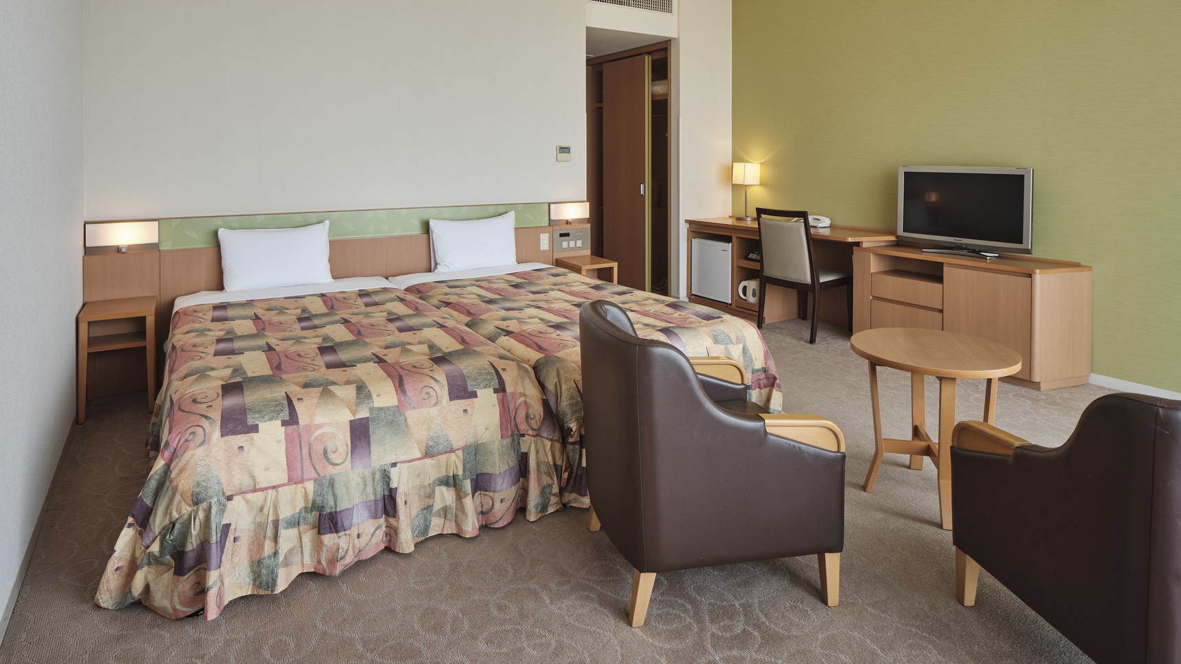 新館：デラックスバルコニールーム