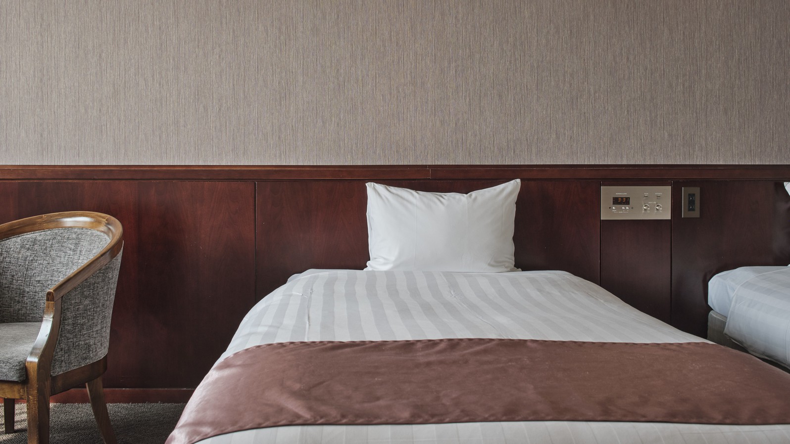 本館：パークサイドルーム