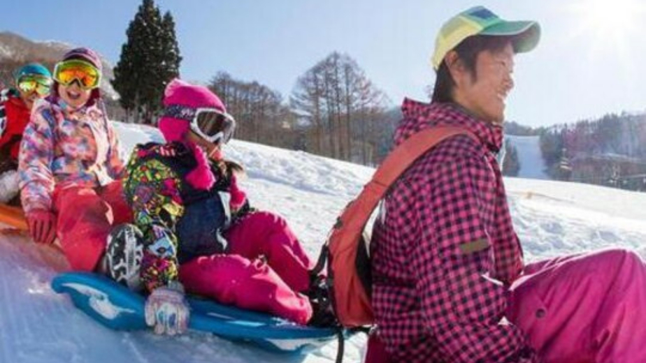 雪遊びデビューは、雪ん子遊び隊へ！雪の楽しみ方を先生が教えます！！4歳〜小学3年生まで