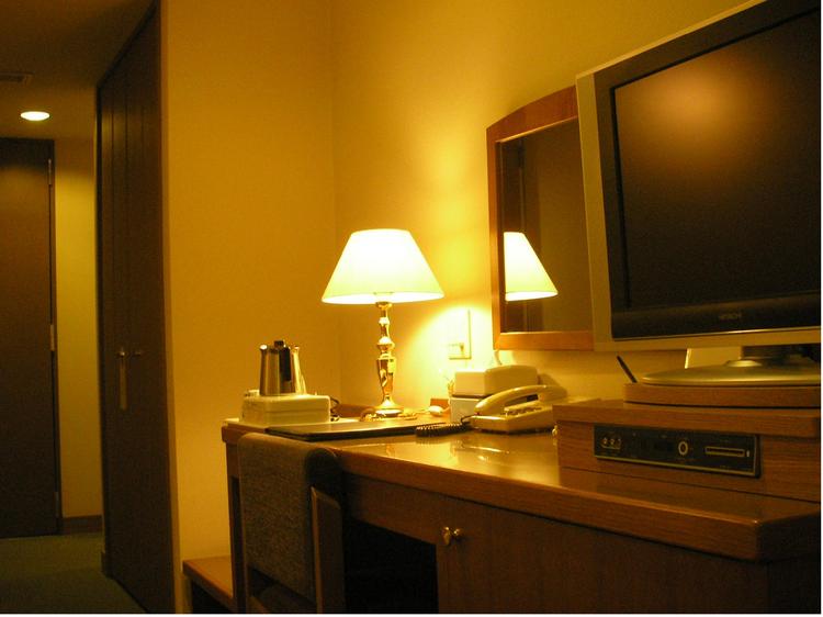 シングルルームデスク