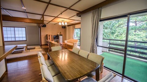 コテージE棟（9名様用）