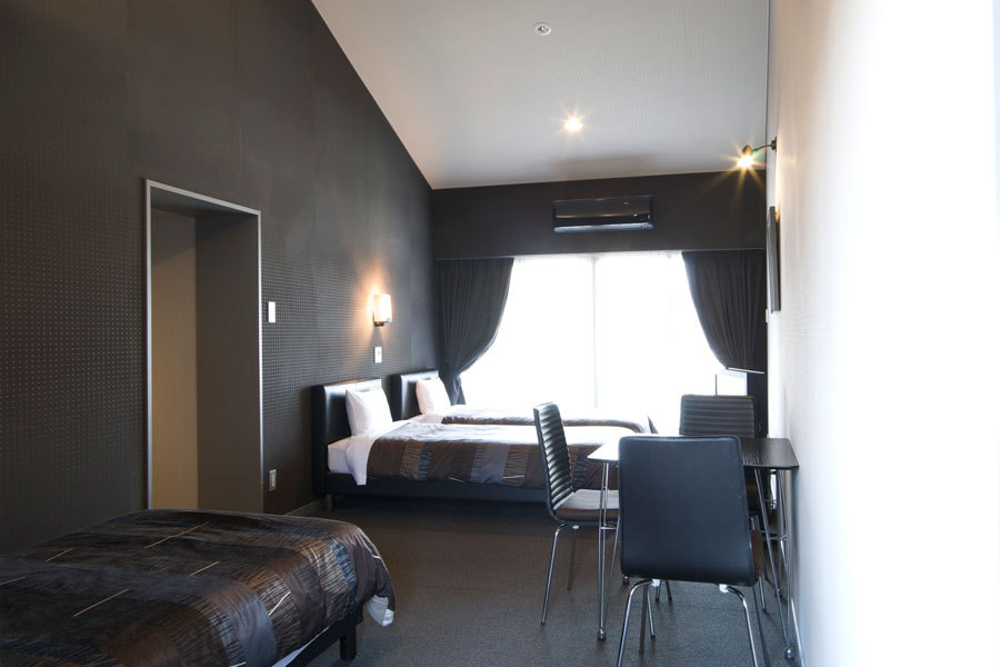 禁煙デラックストリプル