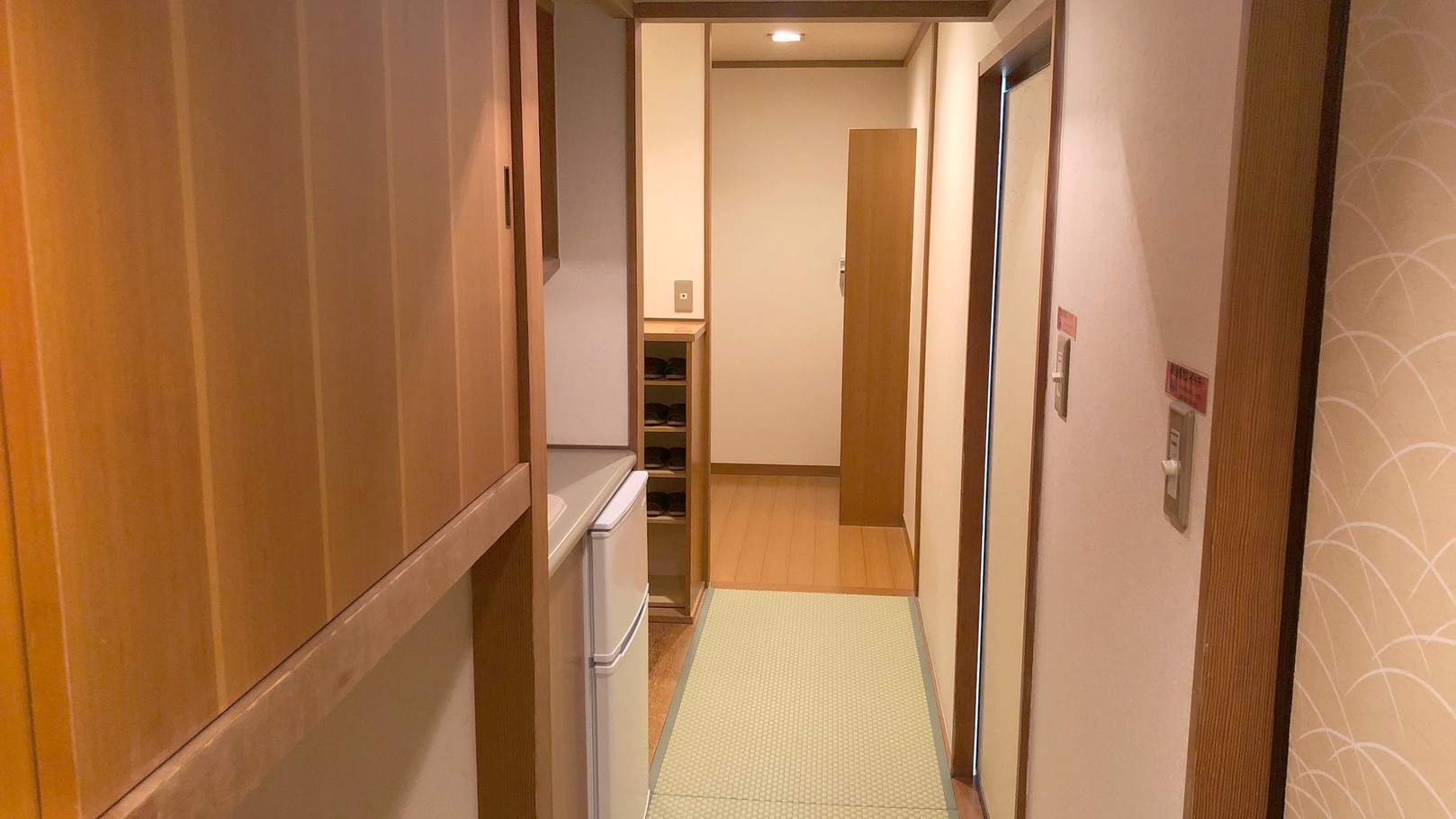 和室二間（12畳＋12畳）