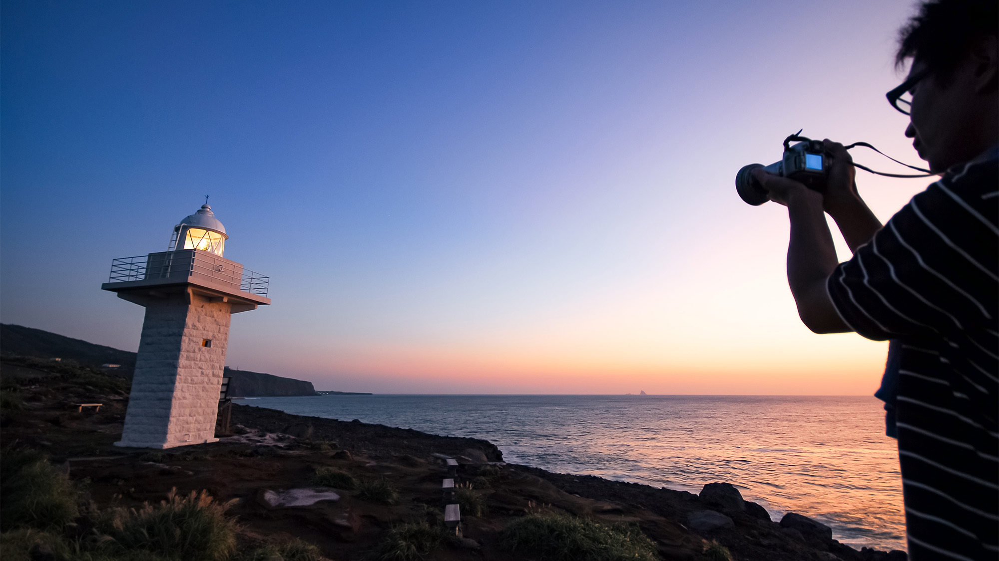 ・伊豆岬の灯台灯台以外に光が少ないので星空スポットとしても人気です