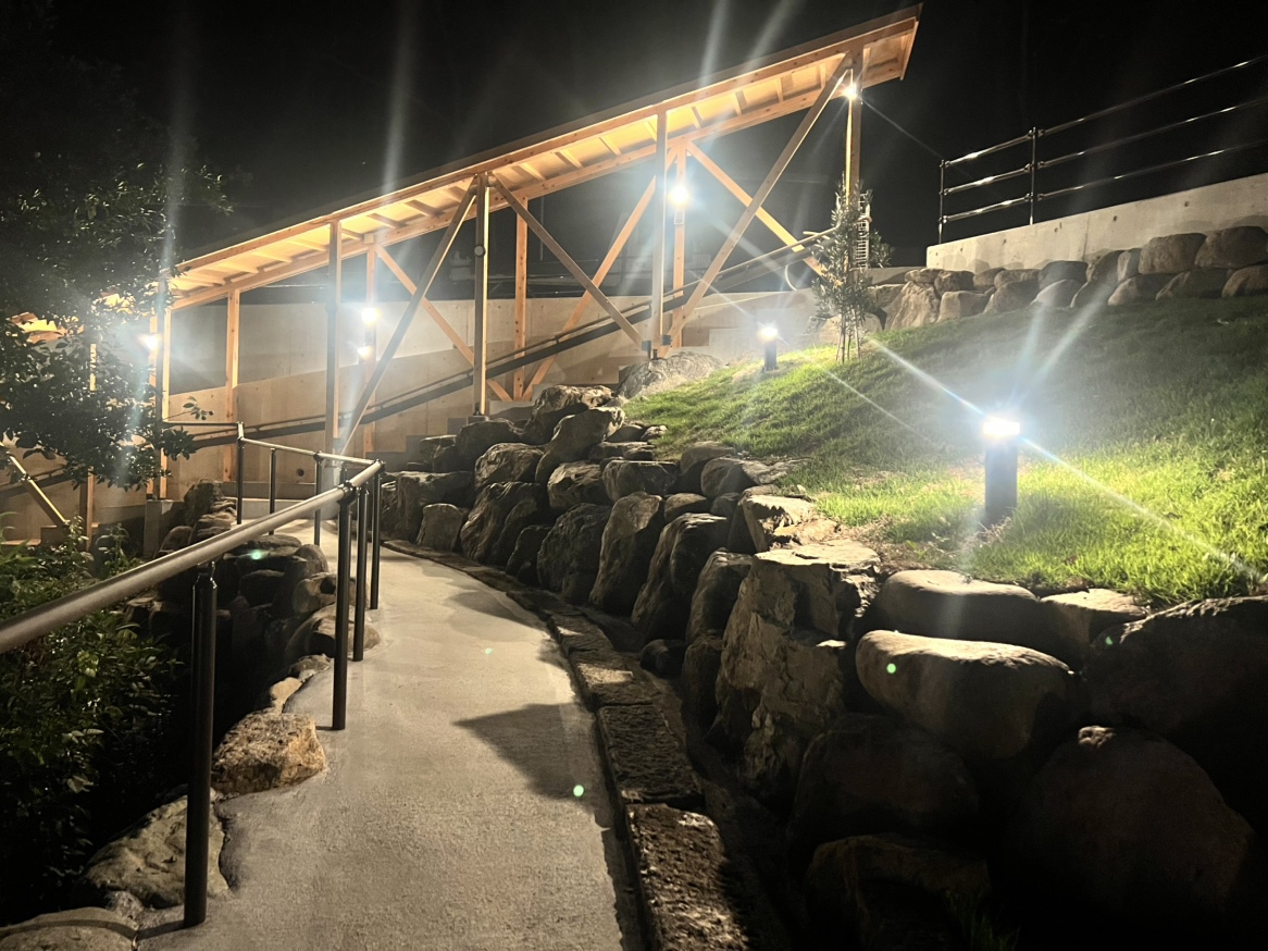 【ヴィラ別邸】階段