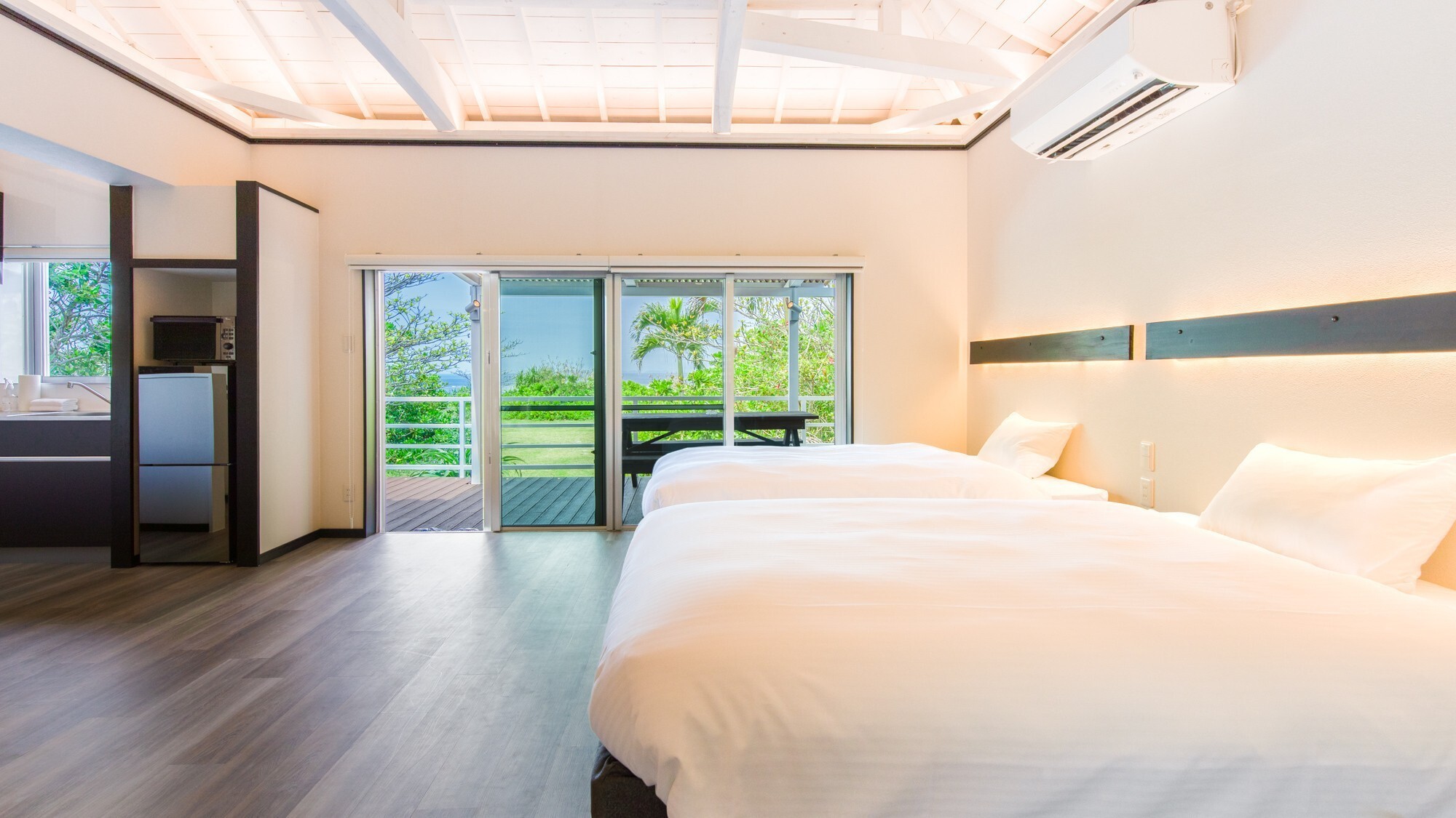 【ファミリーデッキコテージ】