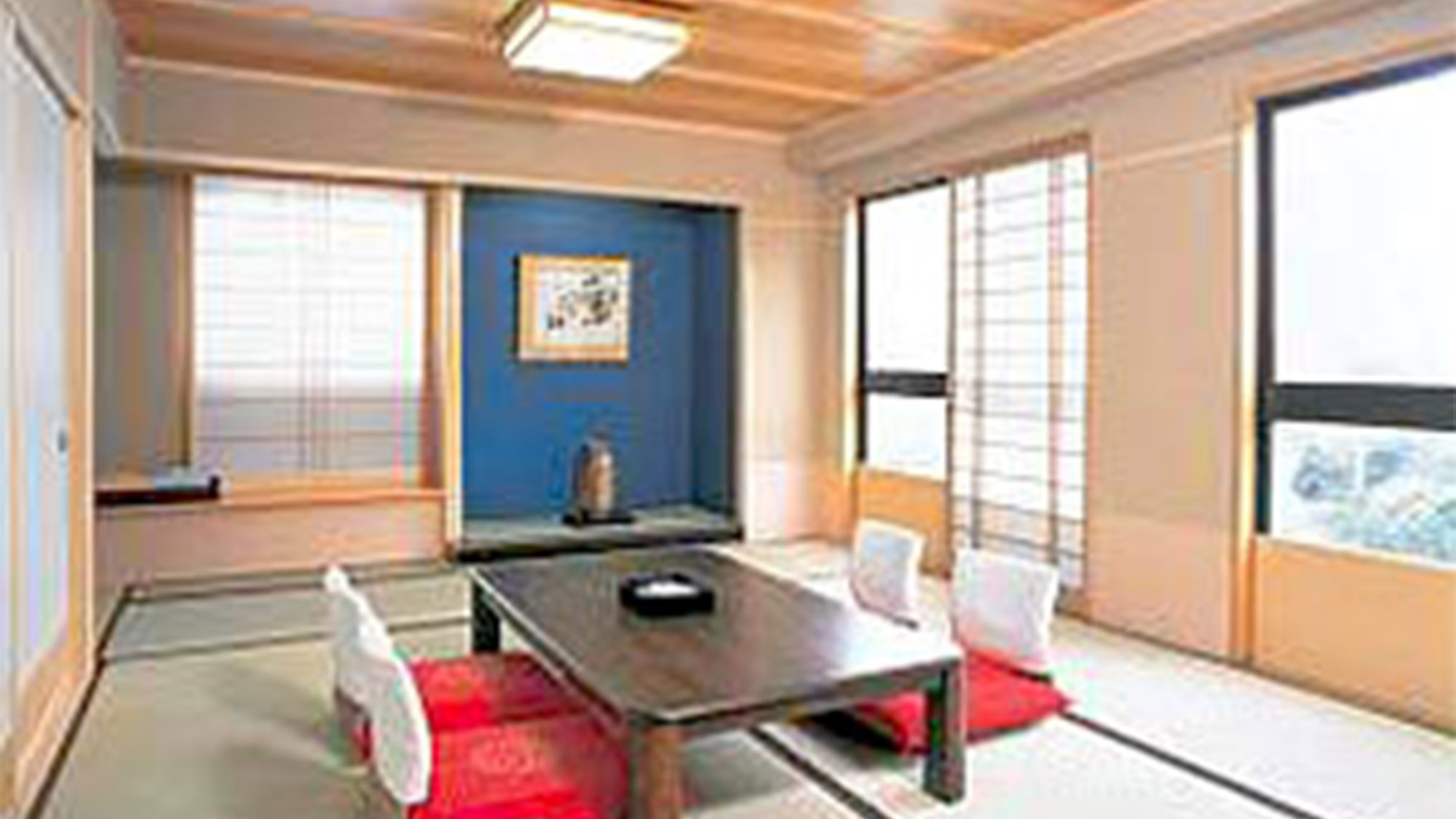 ・和室10畳（一例）床の間には竹久夢二の絵が飾られています