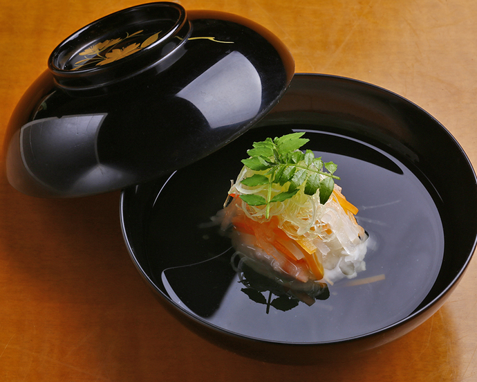 会席料理あかね煮物椀（イメージ写真）