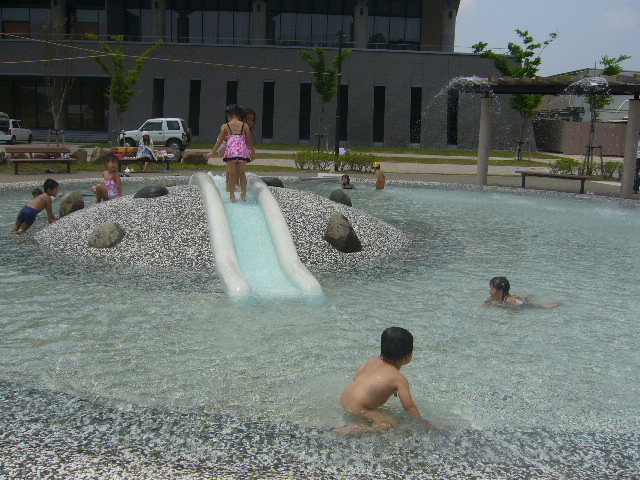 猪苗代カメリーナジャブジャブ池