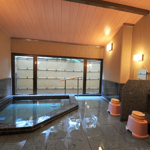Fumonin The 4-star Fumonin offers comfort and convenience whether youre on business or holiday in Koya. Offering a variety of facilities and services, the property provides all you need for a good nights sl