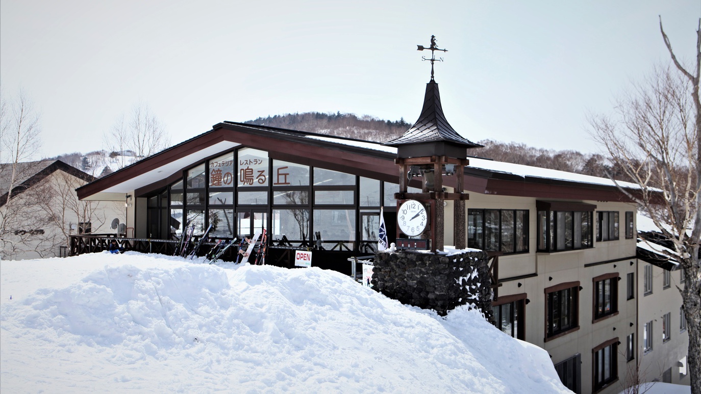 *志賀高原スキー場/スキー場めぐりのスタートは志賀高原一の瀬ど真ん中、ホテルむつみから！！