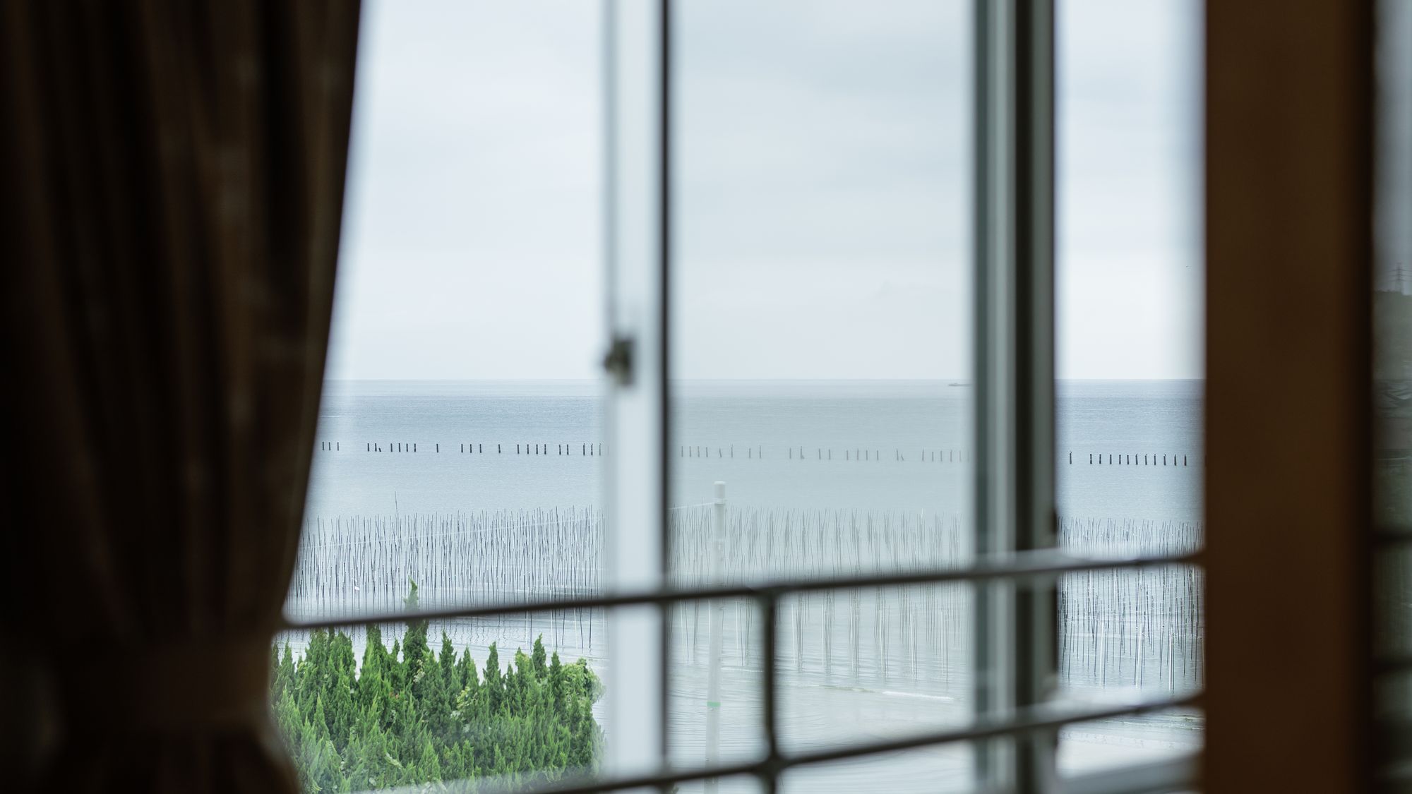 展望風呂付き特別和洋室【80平米】伊勢湾の美しい景色を客室から。