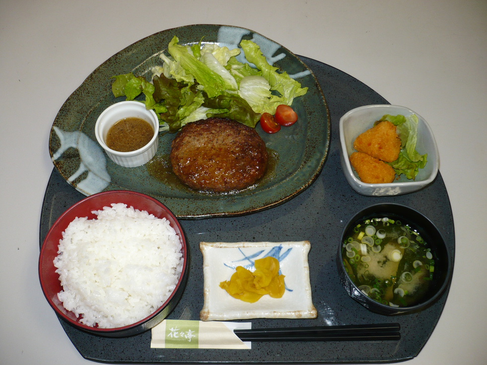 和風ハンバーグ定食