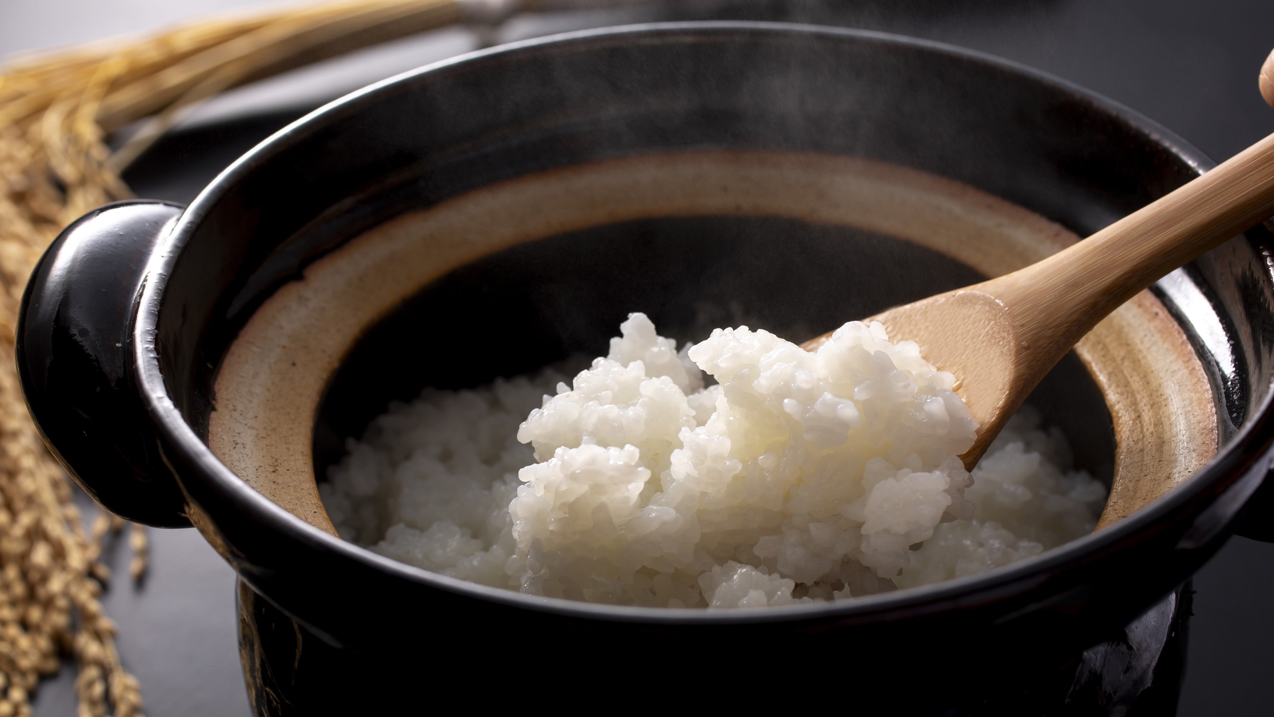 【コシヒカリ】大吉の朝食の主役は「ご飯」。粒の立った甘い自家製コシヒカリ米の美味しさに舌鼓！