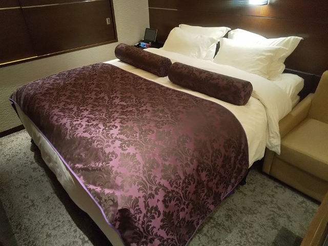 Hotel the Glanz Located in Roppongi, Hotel the Glanz is a perfect starting point from which to explore Tokyo. The property has everything you need for a comfortable stay. Facilities for disabled guests, fax or photo 
