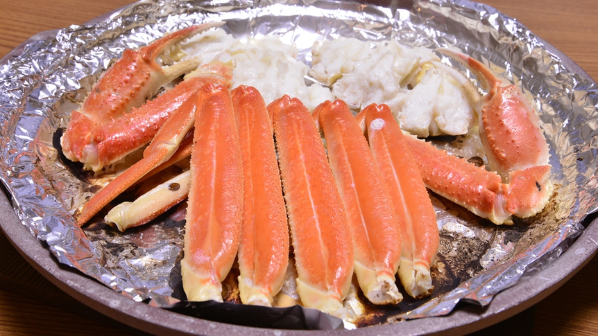 *お夕食一例（焼き蟹）