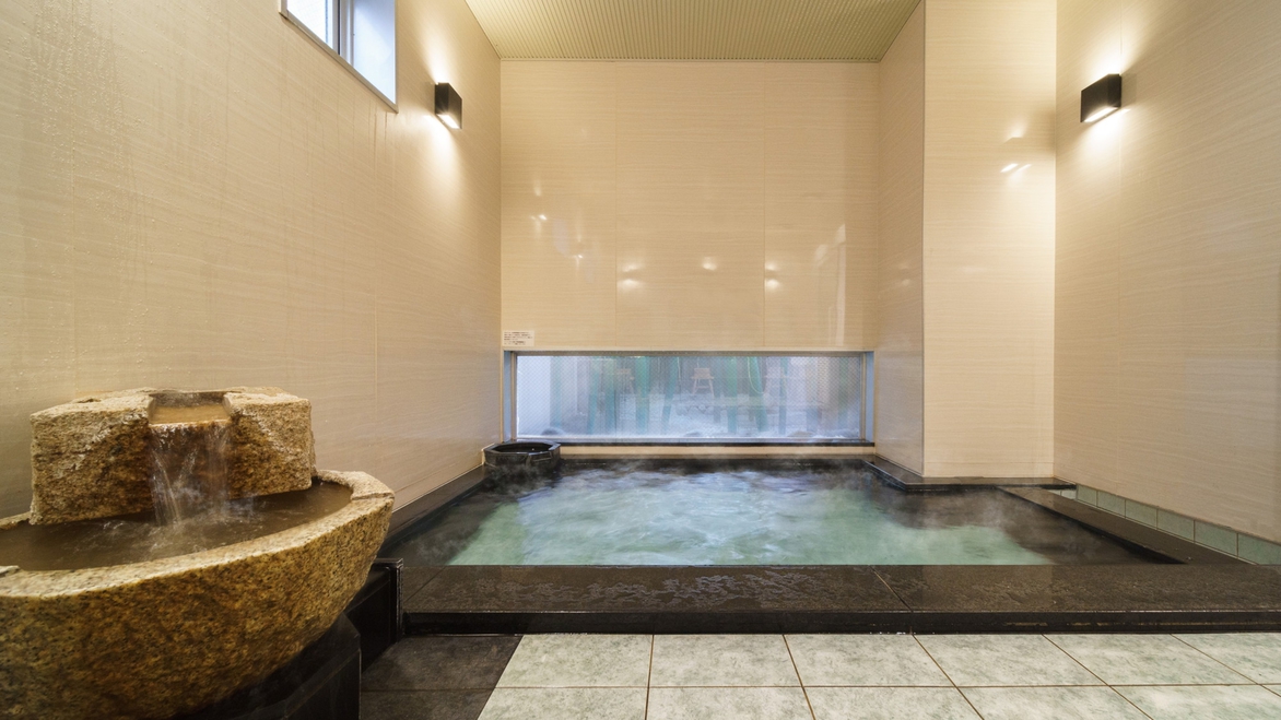 男女別天然温泉「弦月の湯」※夜通しご利用いただけます