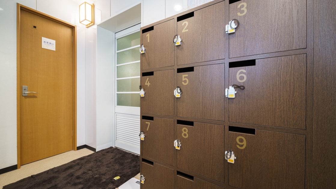 鍵付きロッカーで安心