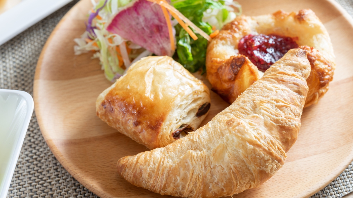 あつあつサクサク、焼きたての香りをお楽しみください