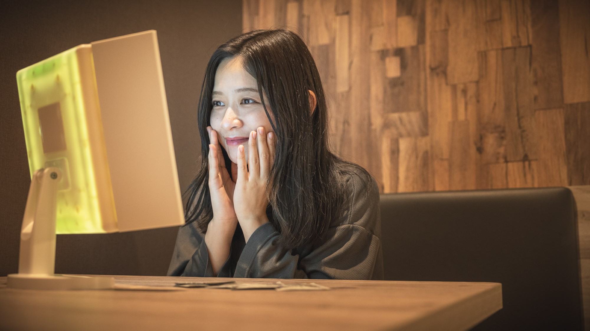 翌朝は驚くほど美肌に