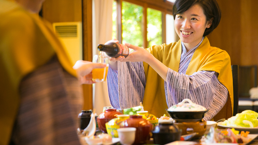 豪華な薩摩食材が並ぶと、思わずテンションUP♪美味しいお酒も、ついすすんじゃいます