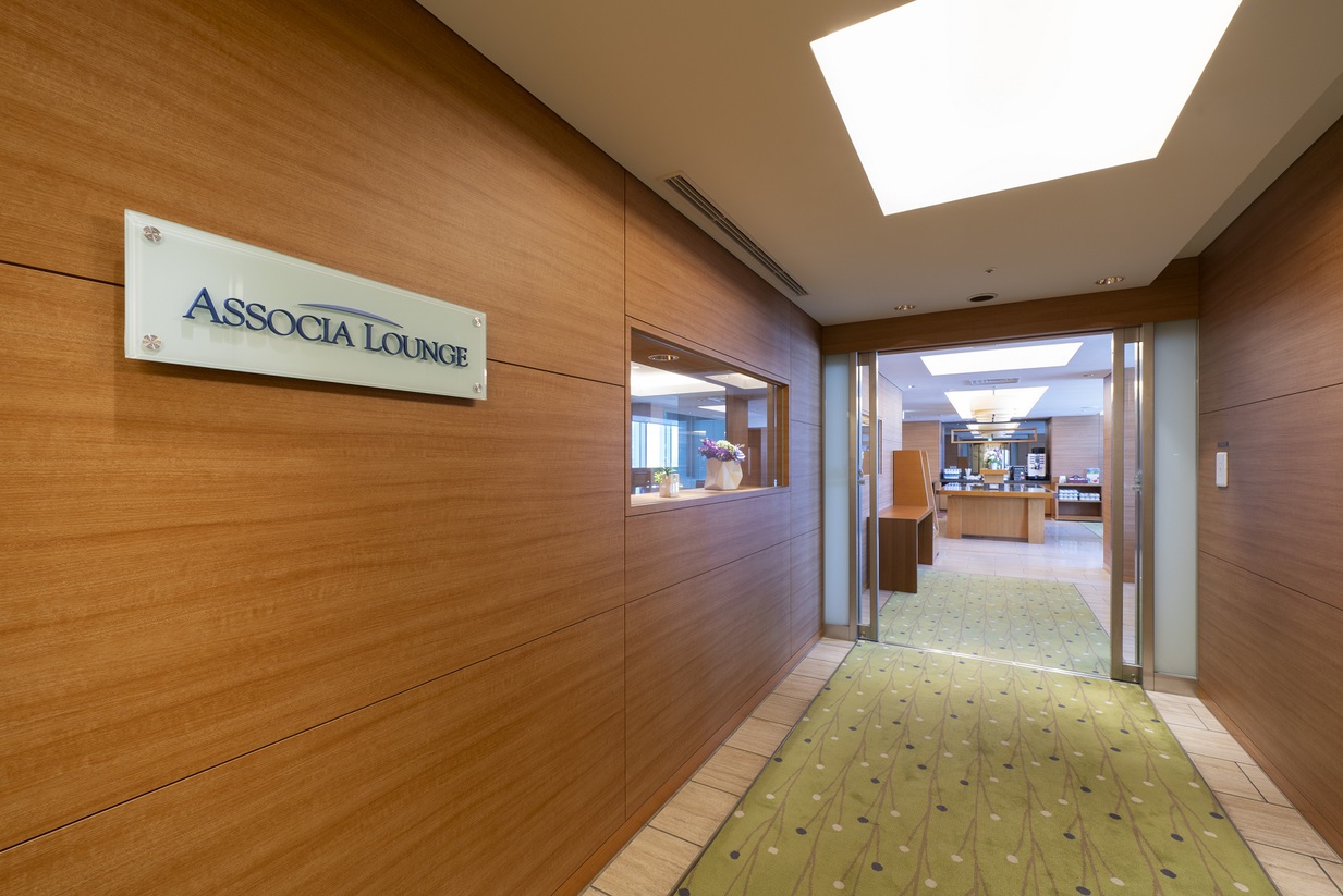 アソシアラウンジ②