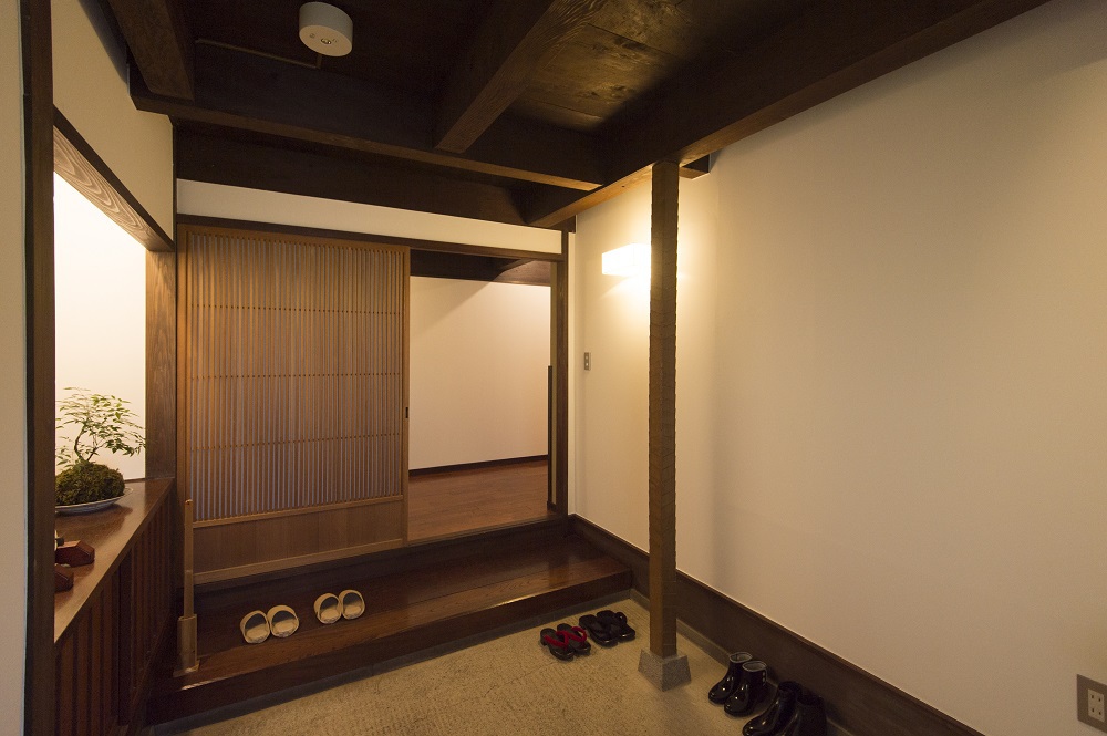 西-Ｎｉｓｈｉ-