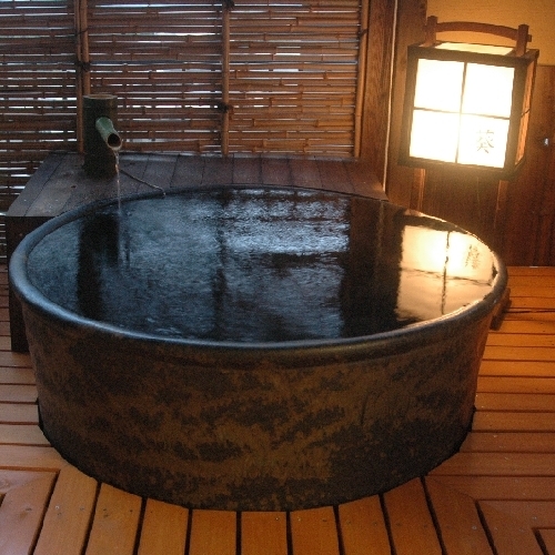 露天風呂付き客室【葵】伊香保温泉『白銀の湯』源泉かけ流しの露天風呂を独り占め！！